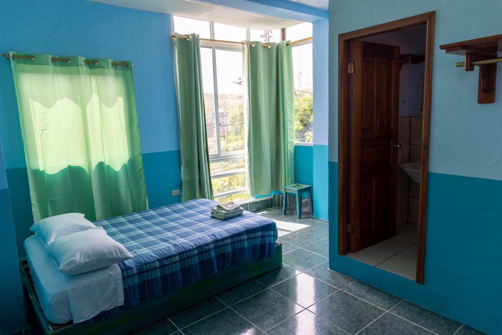 Hotel Mango Tree Puerto Baquerizo Moreno Esterno foto